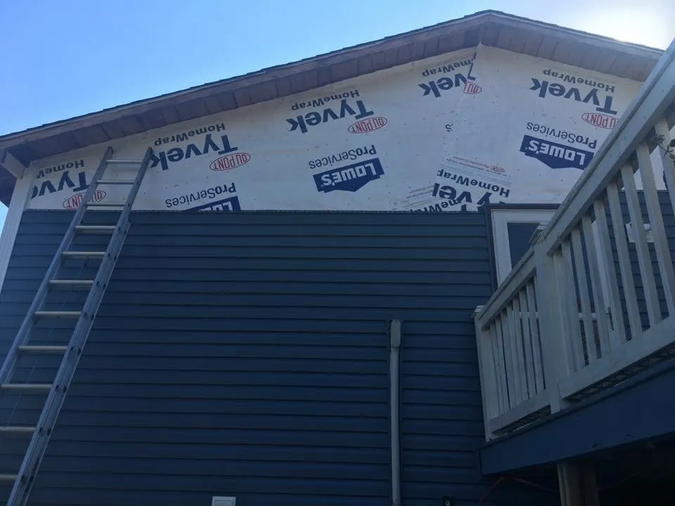 Slide of Rave Roofing & Renovation