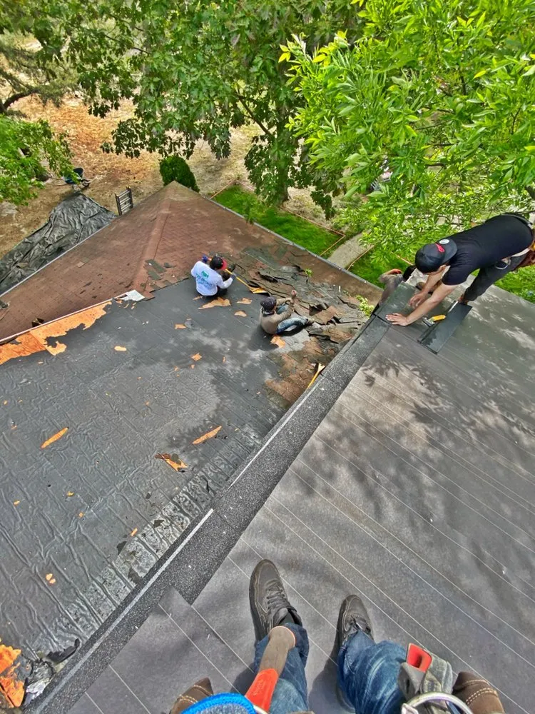 Reliable metal roofing installation in Municipio de Lakewood, NJ by Raven General Contractor
