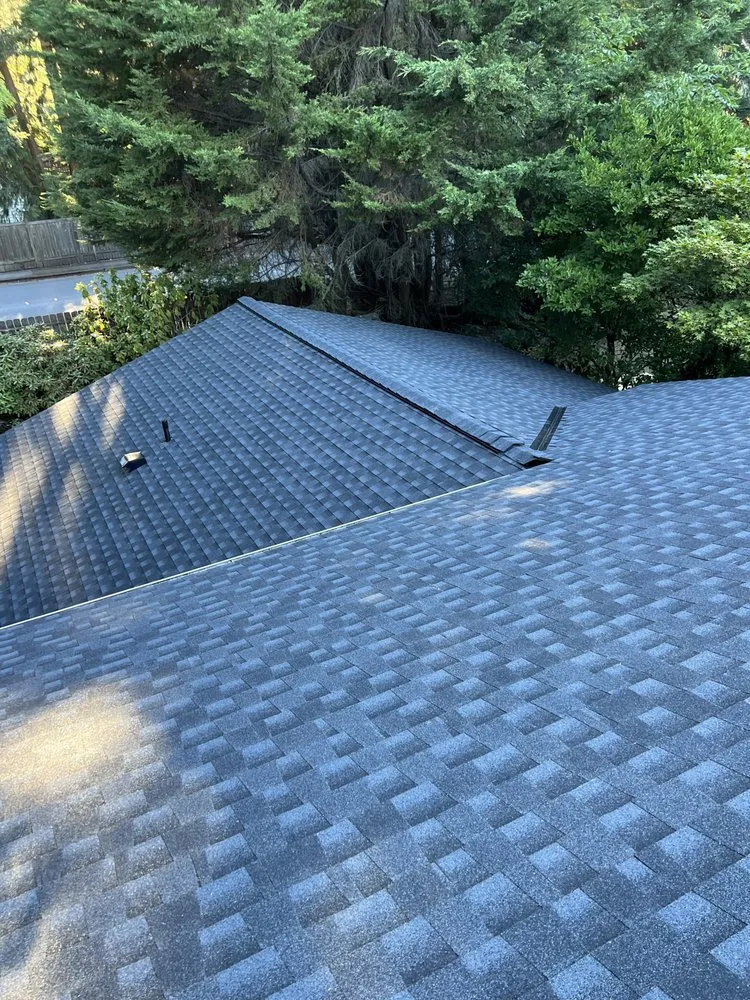 Slide of Ravenna Roofing