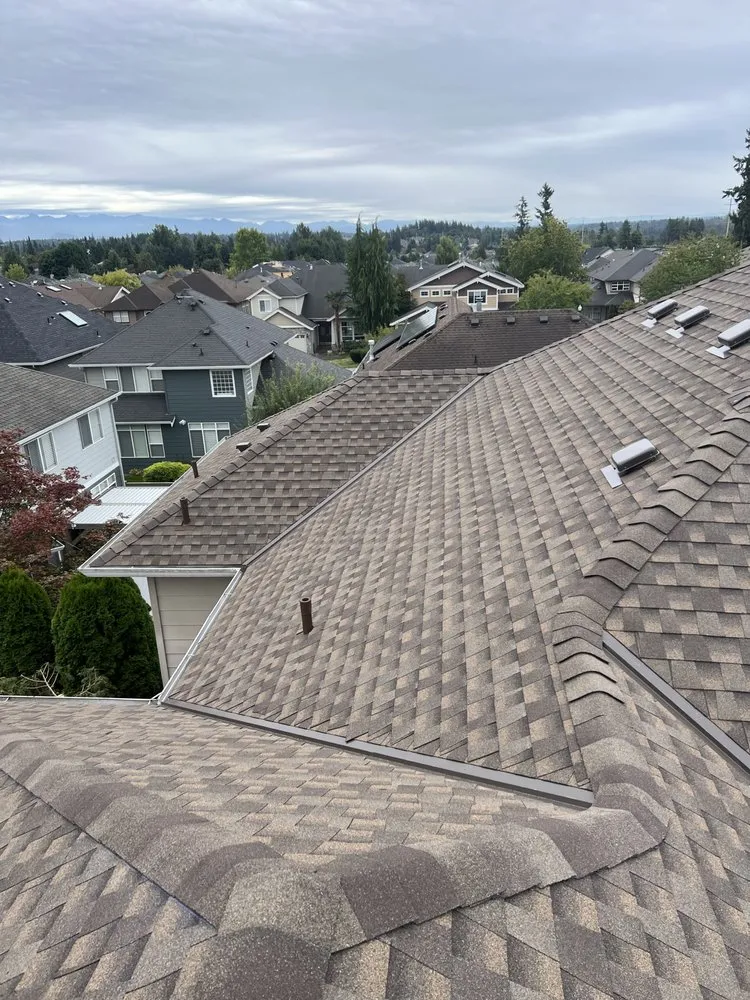 Slide of Ravenna Roofing