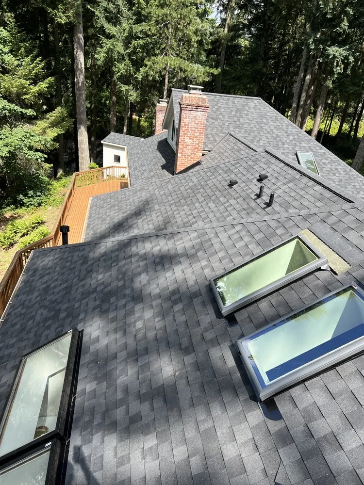 Slide of Ravenna Roofing