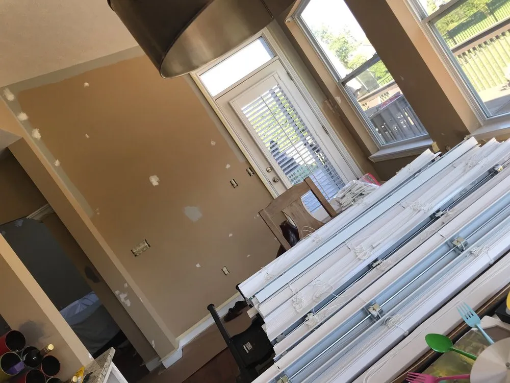 Slide of Ravlin's Roofing