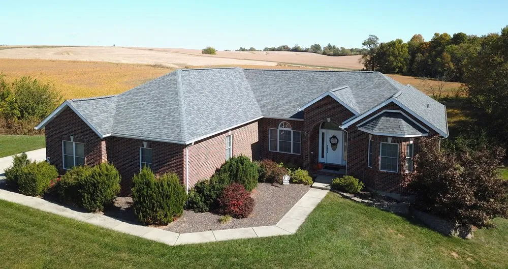 Reliable roof replacement experts serving St. Louis, MO - Ray Gilbert & Sons