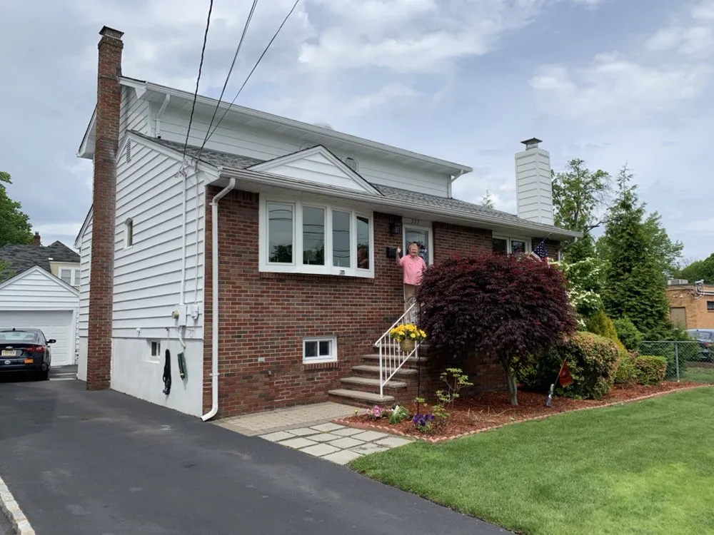 Slide of Ray Roofing