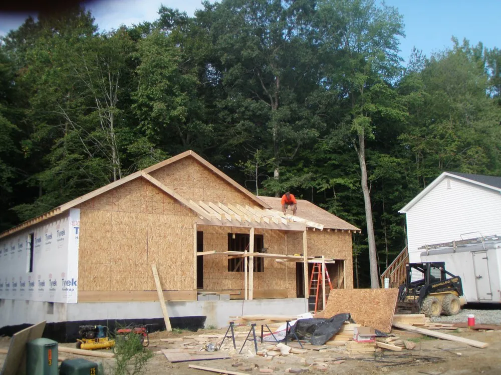 Slide of Ray Weed Builder