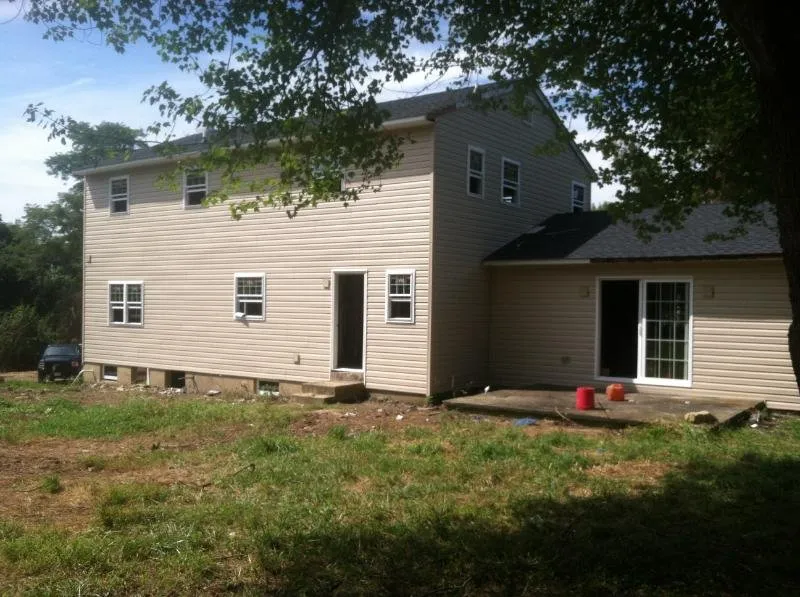 Slide of Ray Weed Builder