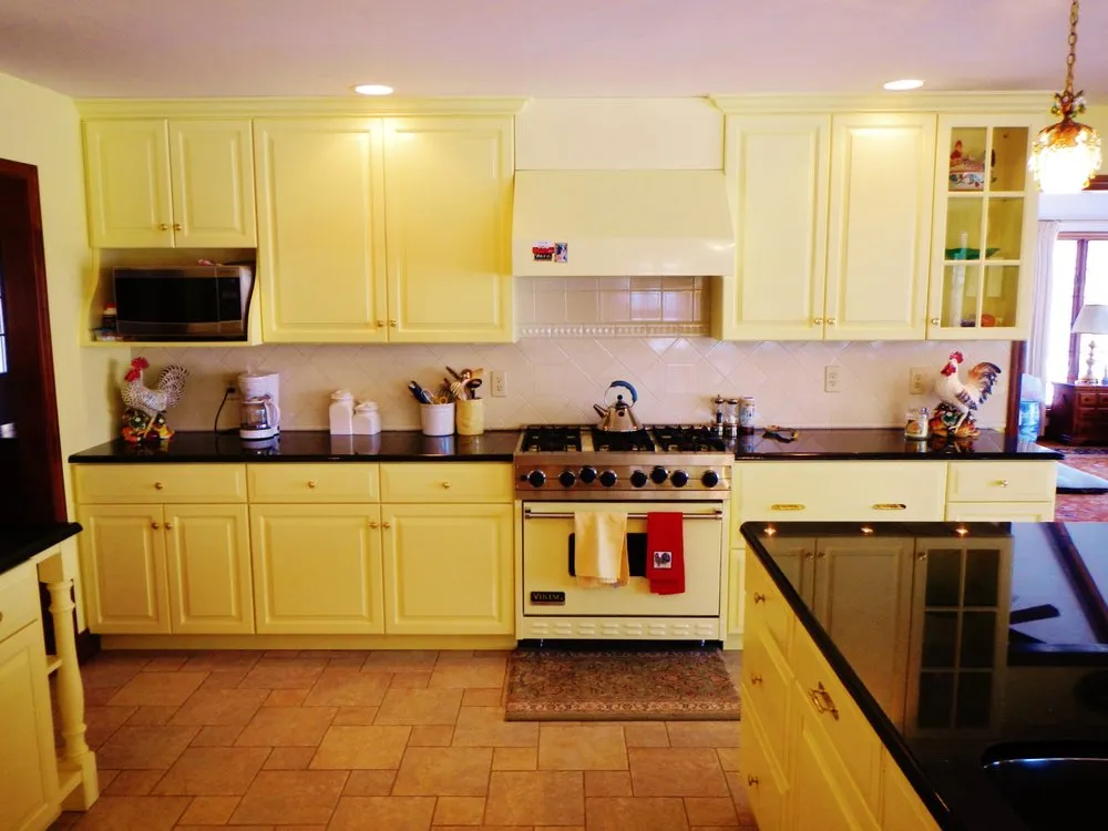 Slide of Ray Weed Builder