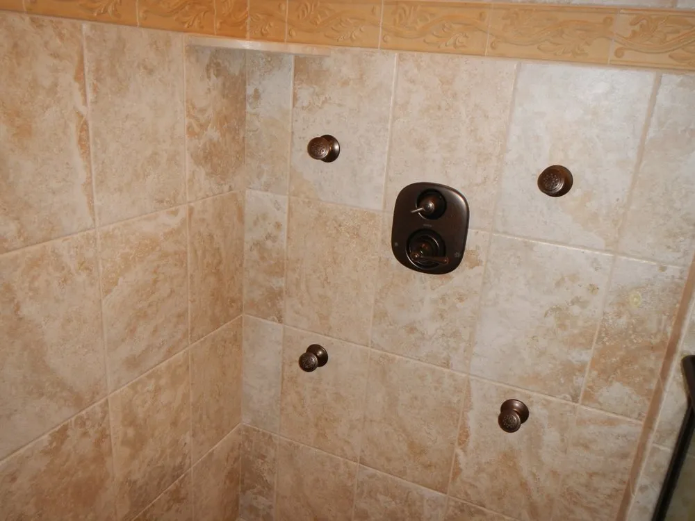 Slide of Ray Weed Builder