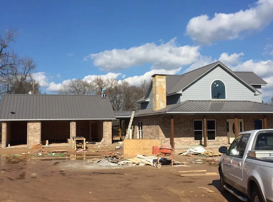 Slide of Raymond Hardin Roofing