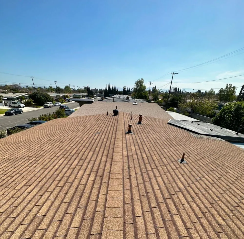 Slide of Raymundo Perez Roofing