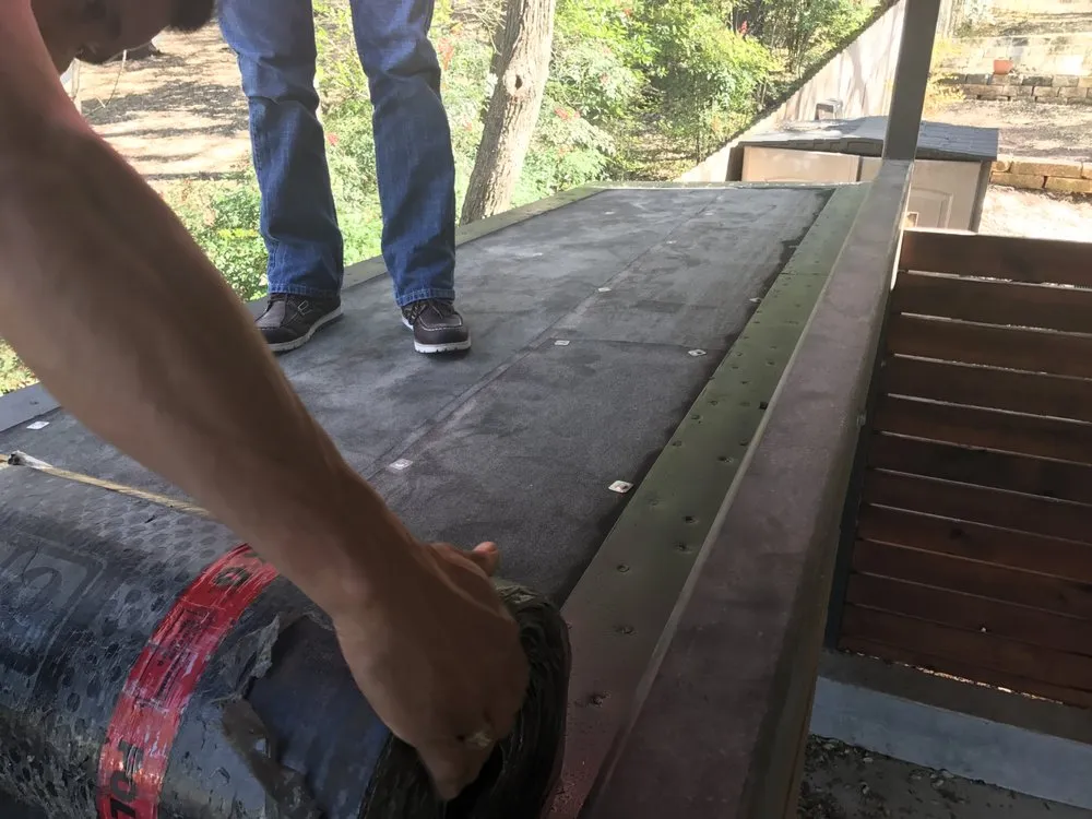 Slide of Rayo Roofing