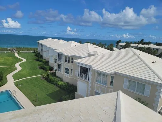 Ray's Professional Exterior Cleaning & Restoration