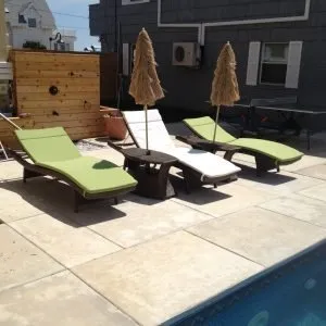 Slide of Ray's Roofing