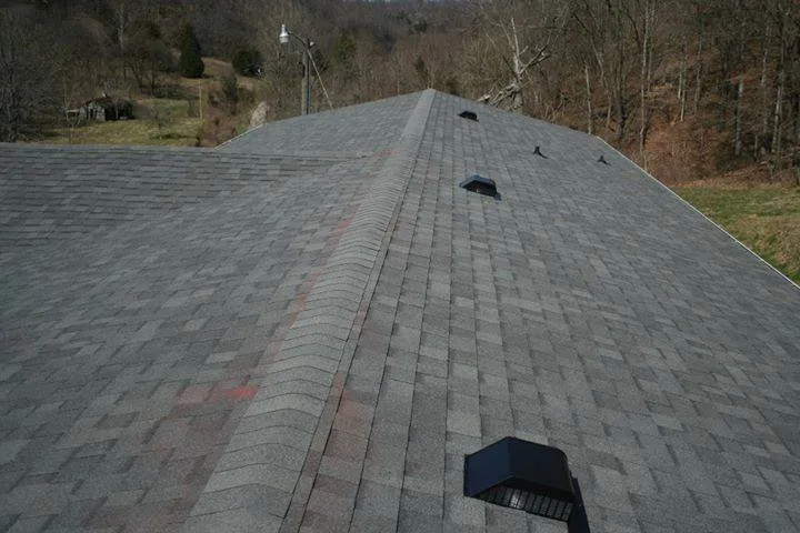 Slide of Ray's Roofing