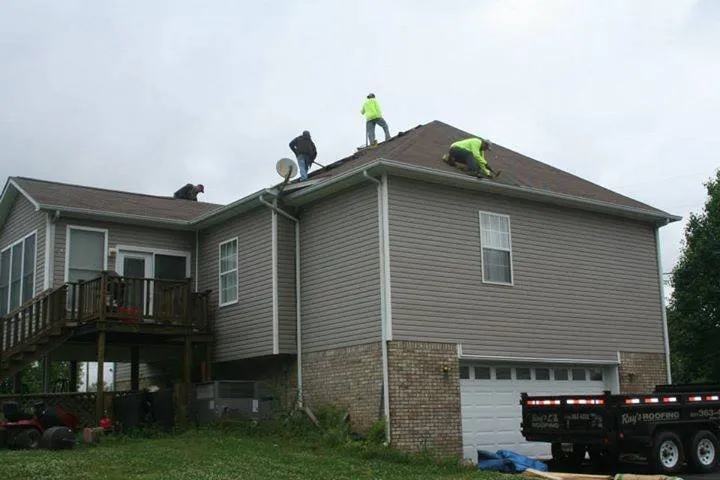Slide of Ray's Roofing