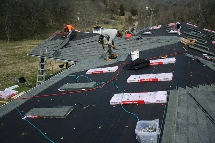 Slide of Ray's Roofing