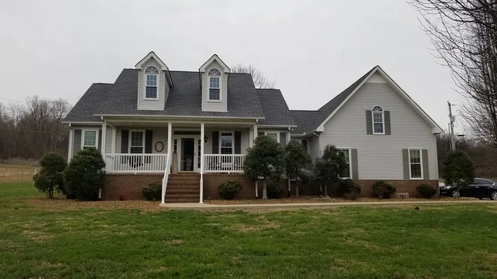 Slide of Ray's Roofing of Tennessee