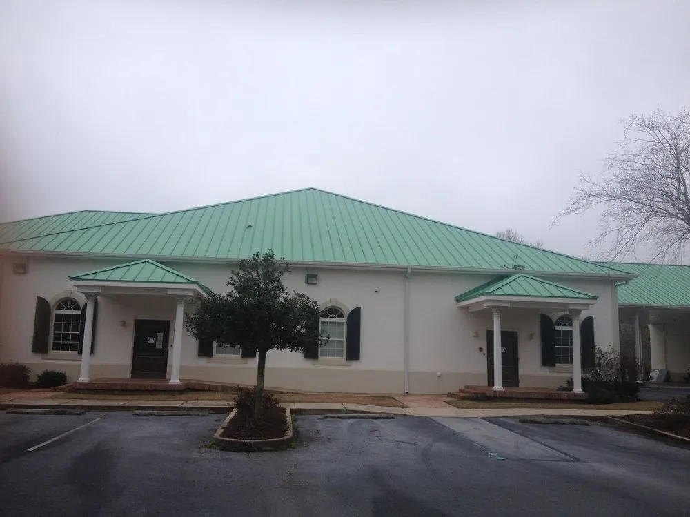 Slide of Rays Roofing