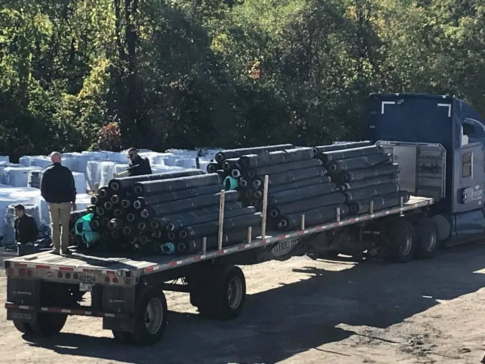 Slide of Rays Roofing Supply