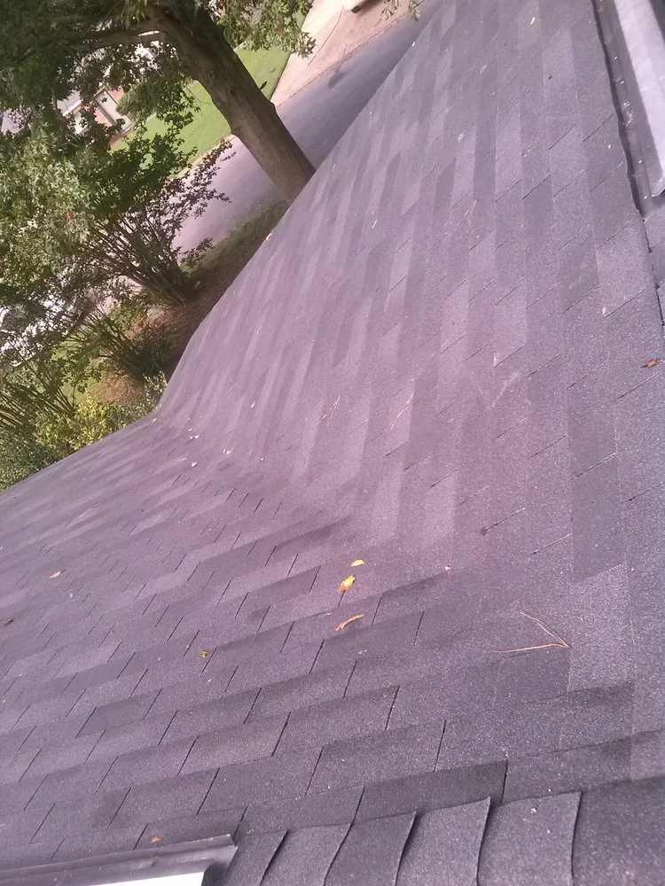 Slide of Rays Roofing