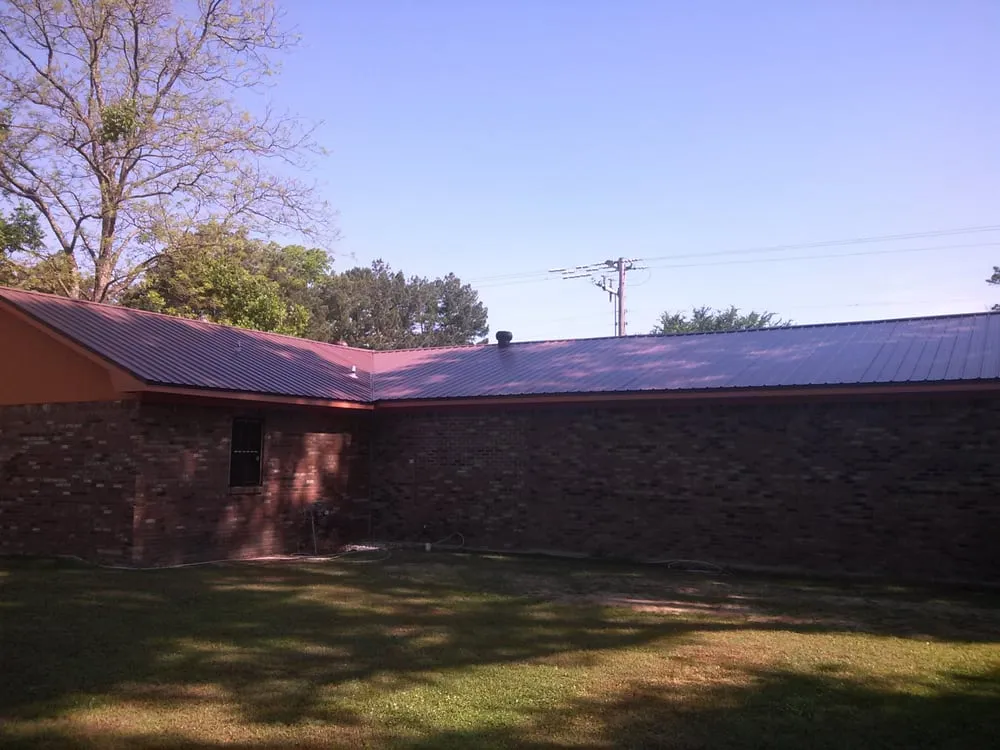 Slide of Ray's Roofing