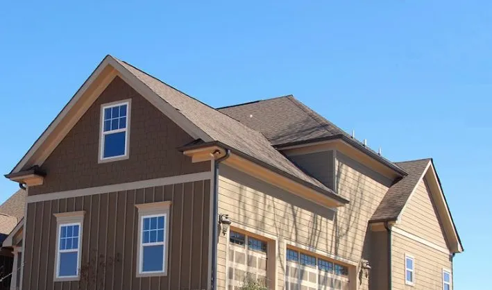 Slide of Rayze Roofing