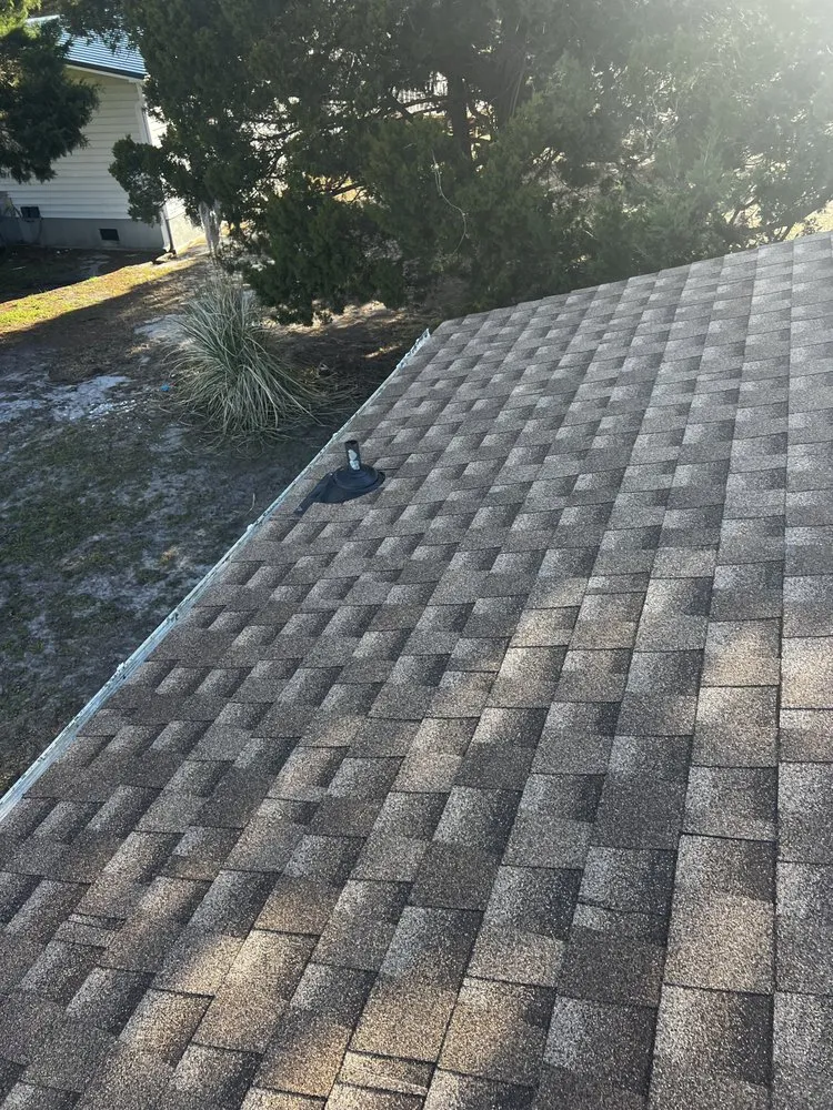 Slide of Rayze Roofing