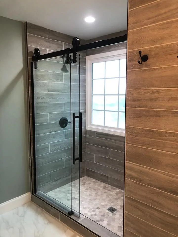 Slide of Razon Contracting