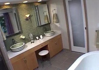 Slide of RB Contractors