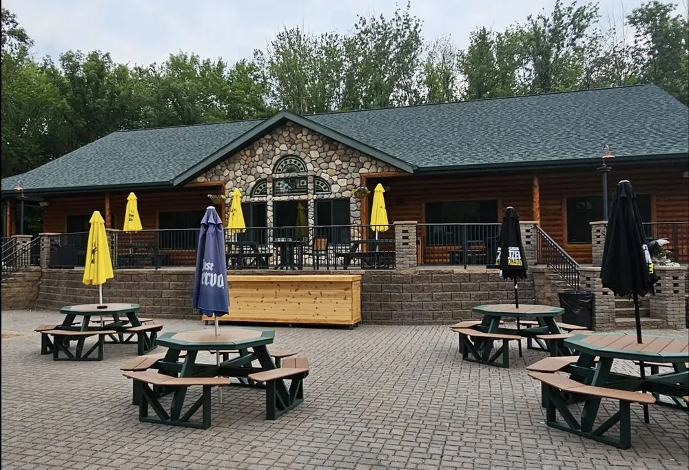 Slide of R&B Roofing