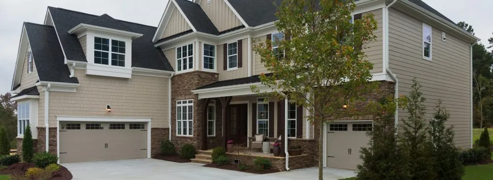 Slide of RBB Roofing & Contracting