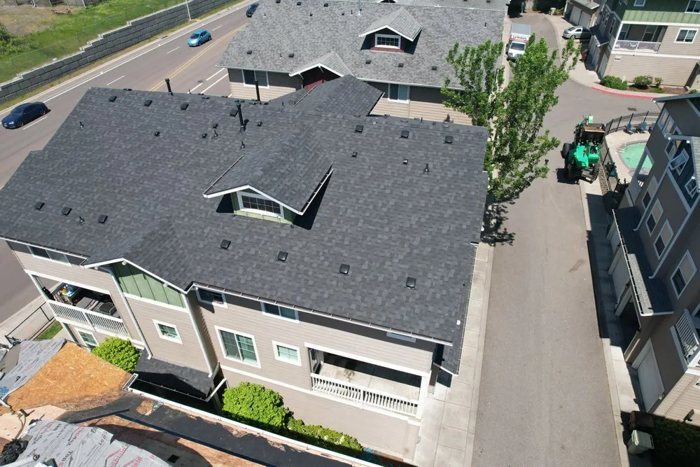 Slide of RBB Roofing & Contracting