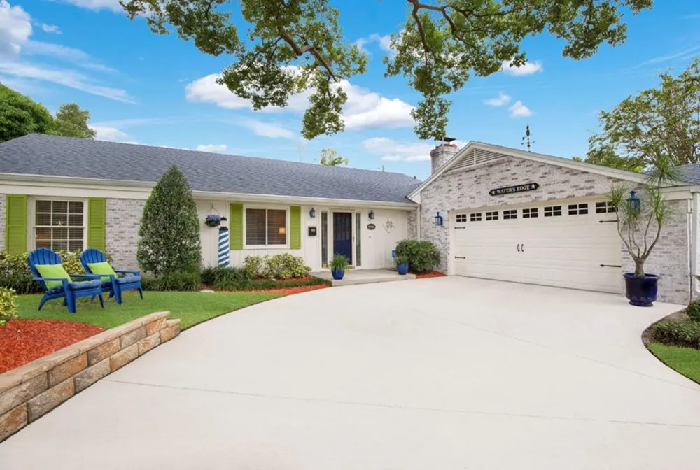 Slide of RBS Construction & Roofing