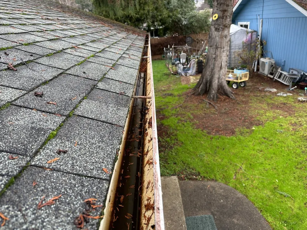 Slide of R&C Home Maintenance