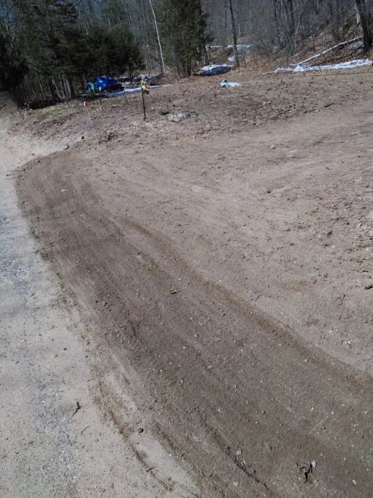 Slide of RC Landscaping & Services