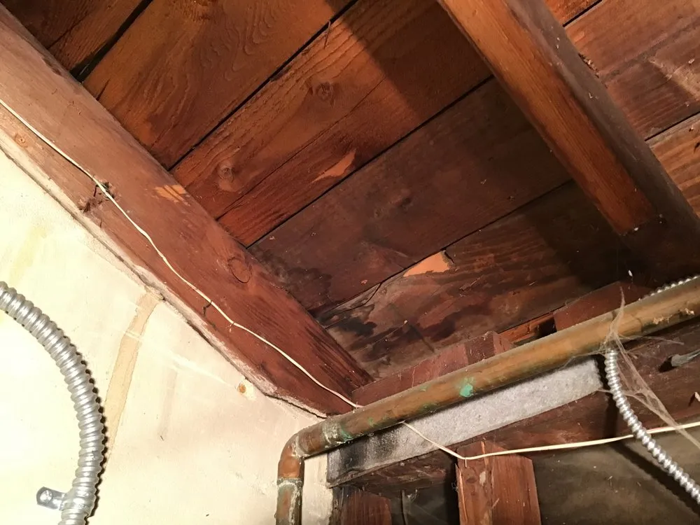 Slide of RC Roofing Co