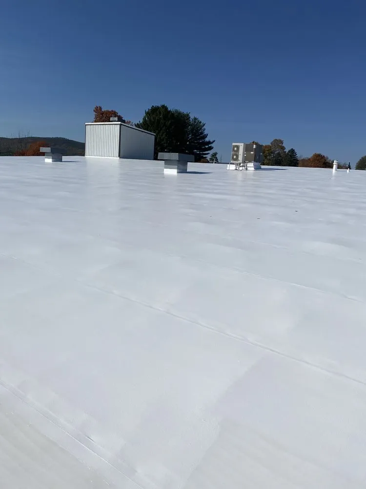 Slide of R&C Roofing