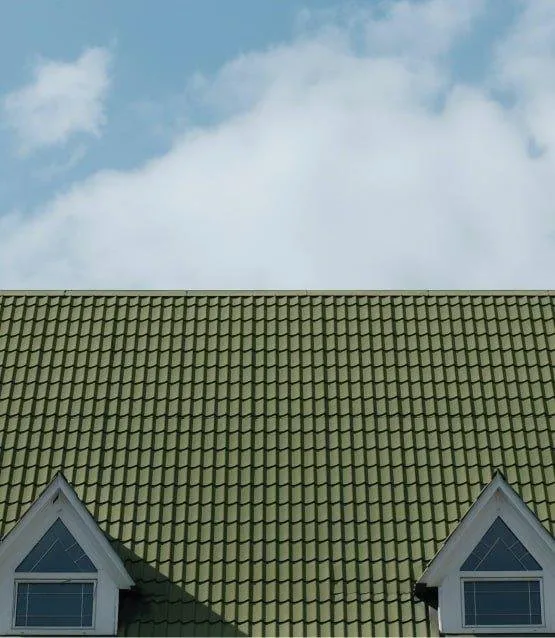 Slide of R&C Roofing