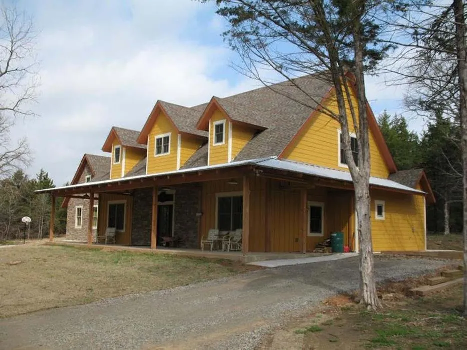 Slide of RC Roofing Solutions