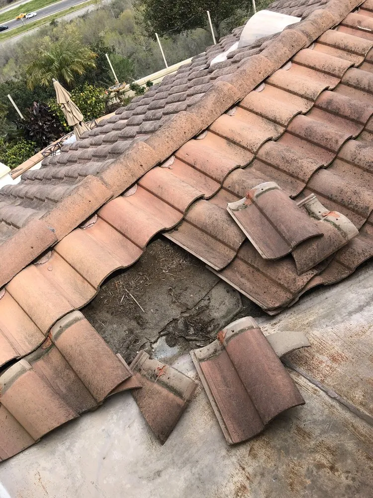 Slide of RCI Roofing