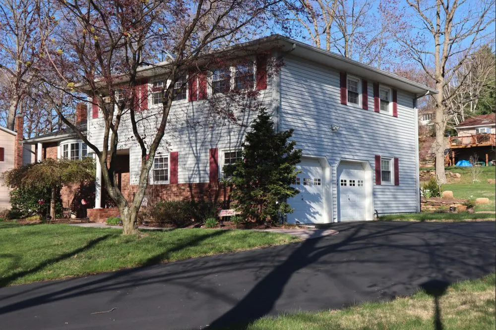 Slide of RCS Contracting