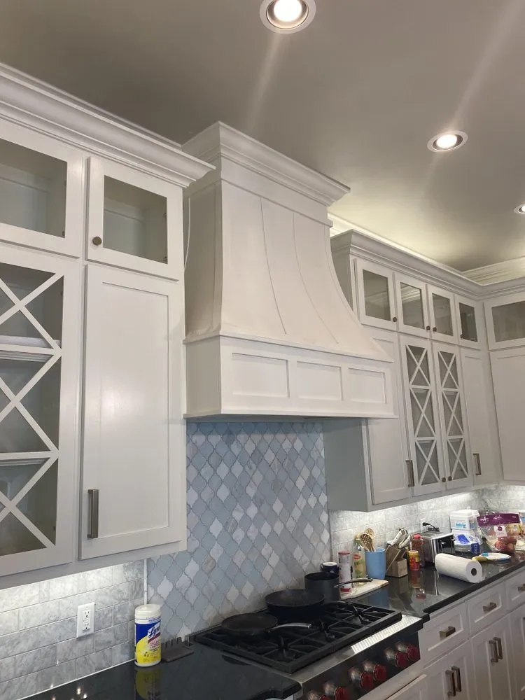 Slide of R&D Roofing and Construction