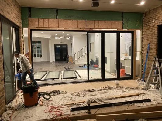 R&D Roofing and Construction Logo