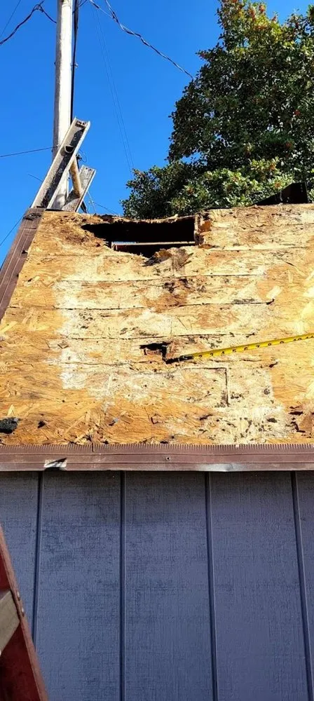 Slide of R&D Roofing