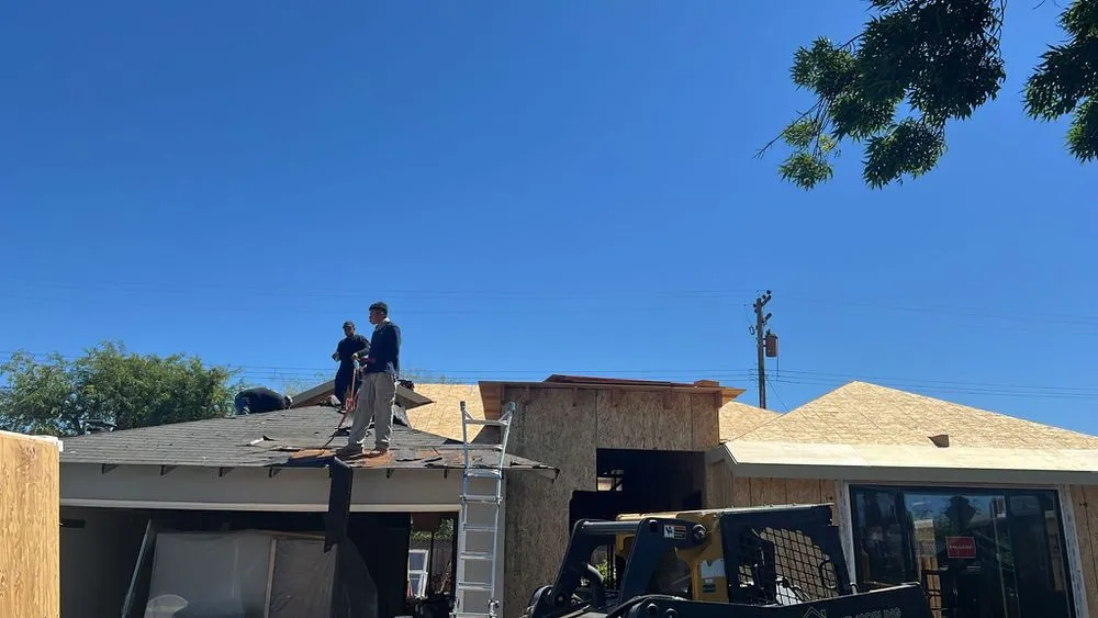 Slide of RDA Roofing