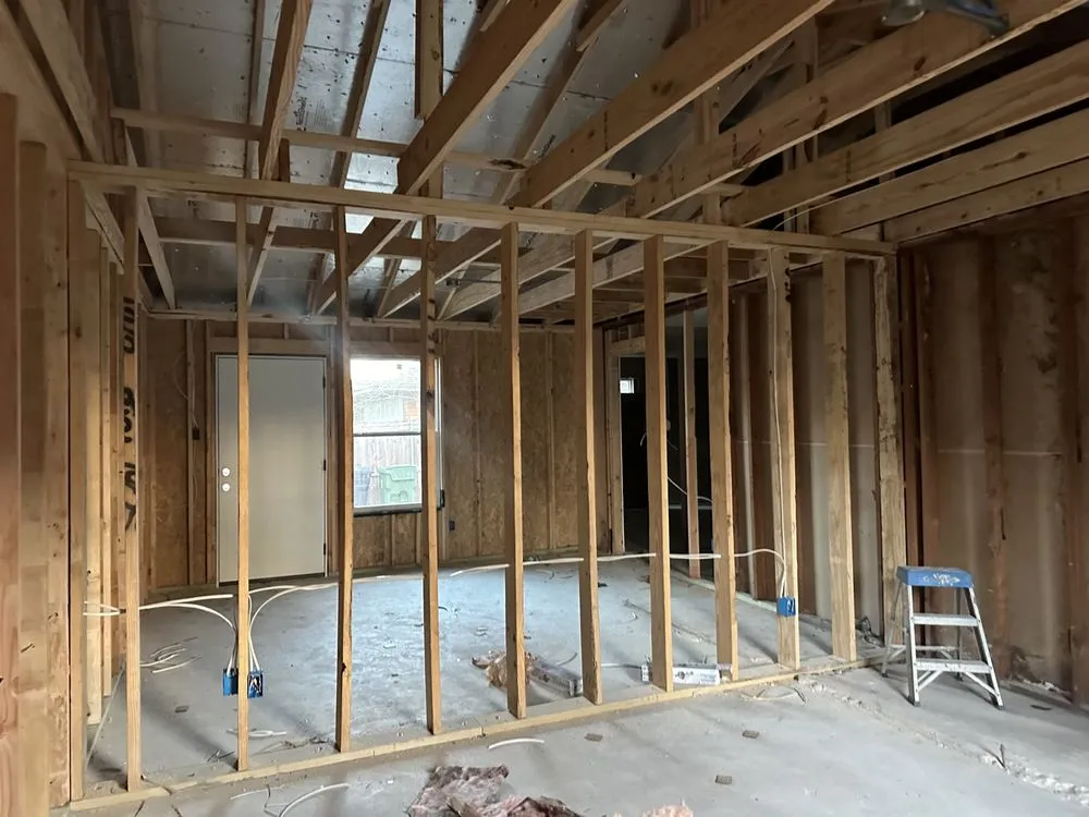 Slide of Rdr roofing & General contractor