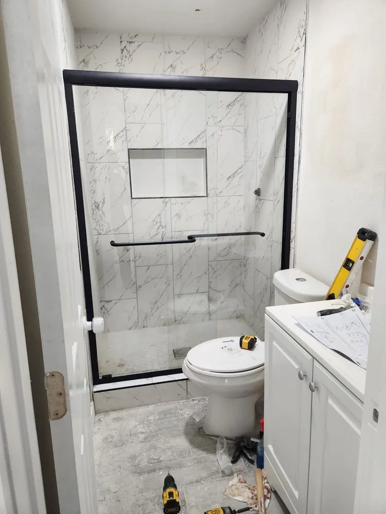 Slide of Rdr roofing & General contractor