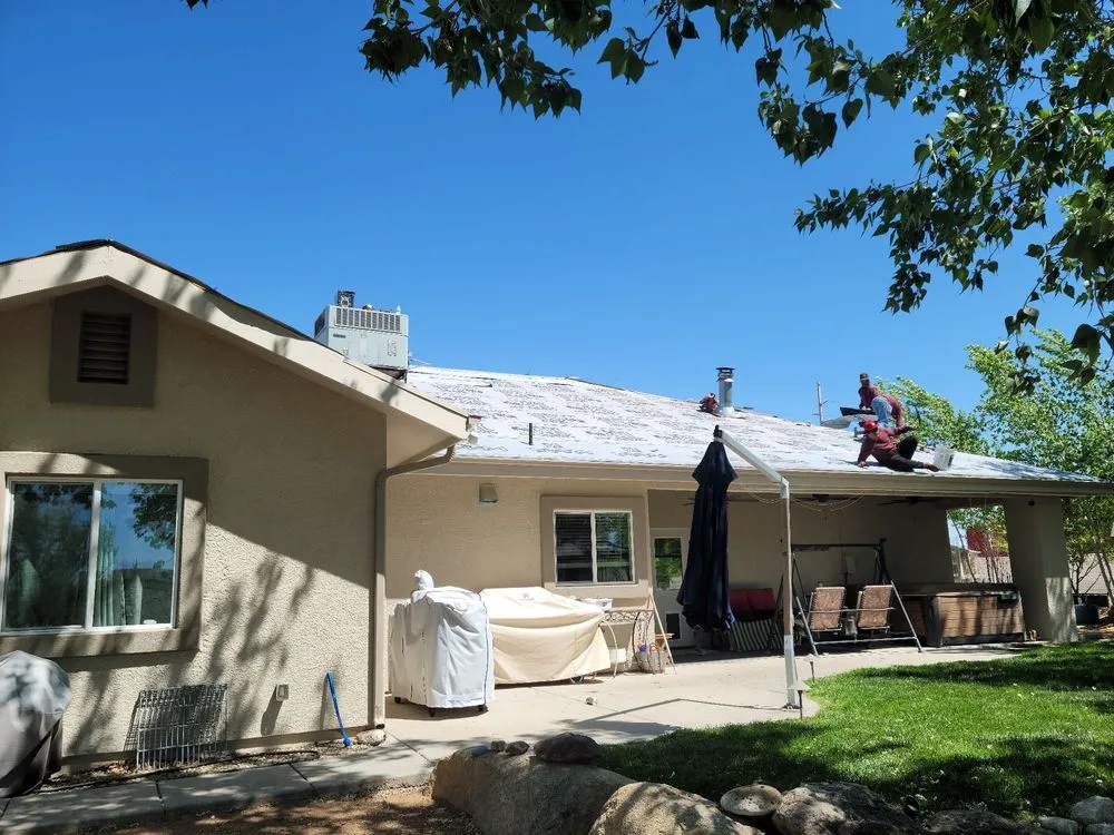 Slide of RDR Roofing