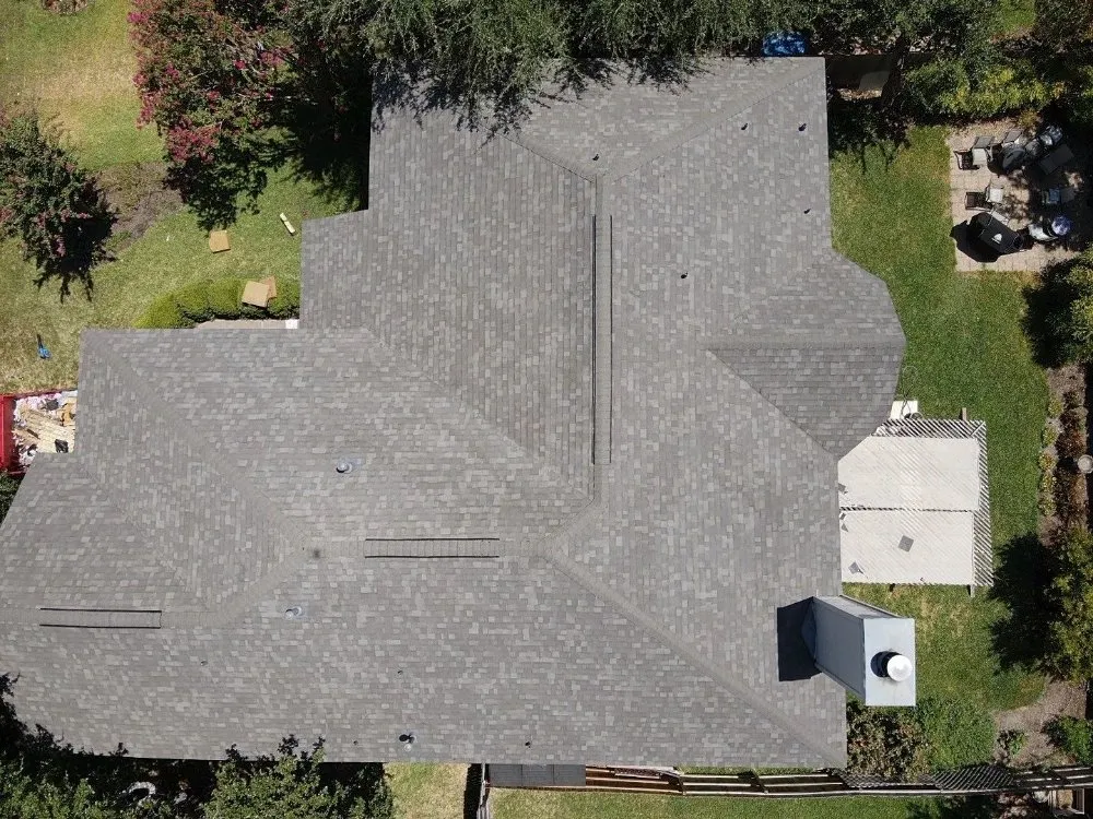 Slide of RDZ Roofing