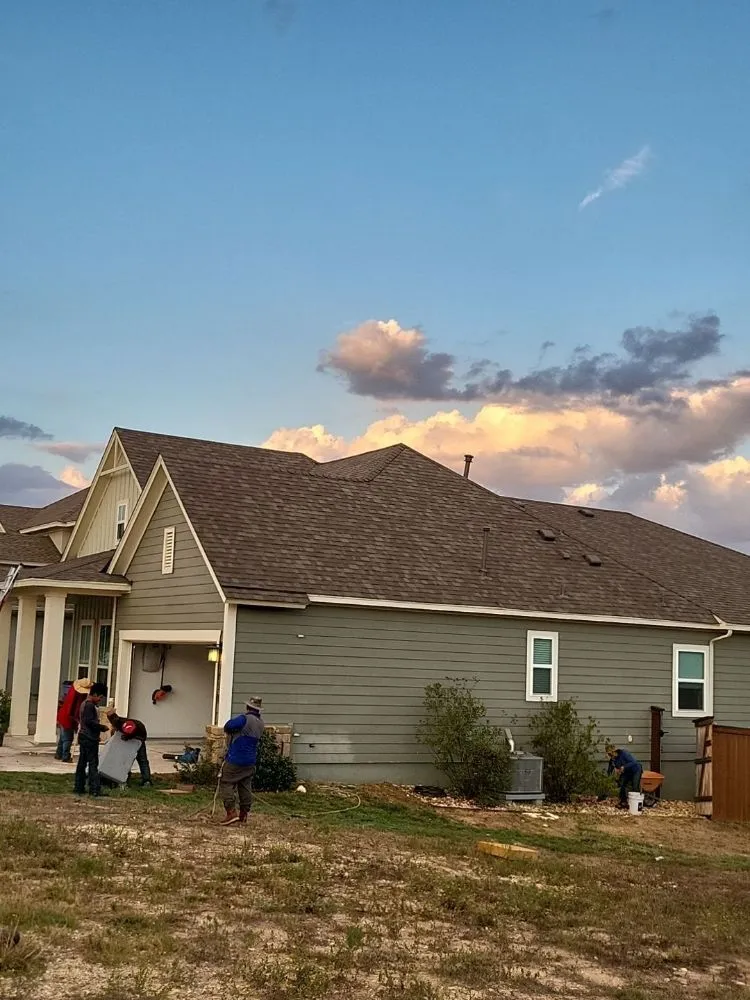 Slide of RDZ Roofing